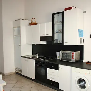  Appartamento Casa Via Aspromonte 17 Italia